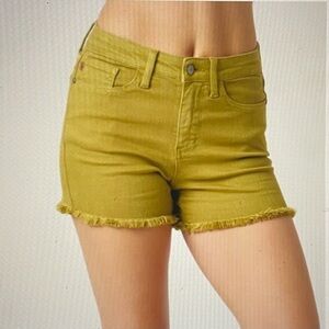 Judy Blue shorts denim sz 3XL Olive mid rise